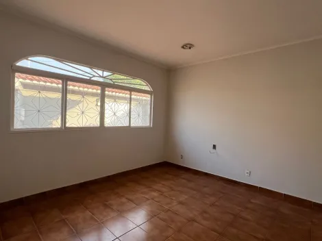 CASA PADRÃO COM 4 QUARTOS, PISCINA, NO BAIRRO JARDIM IRAJA