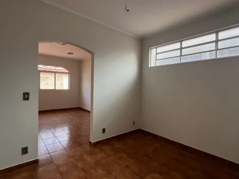 CASA PADRÃO COM 4 QUARTOS, PISCINA, NO BAIRRO JARDIM IRAJA