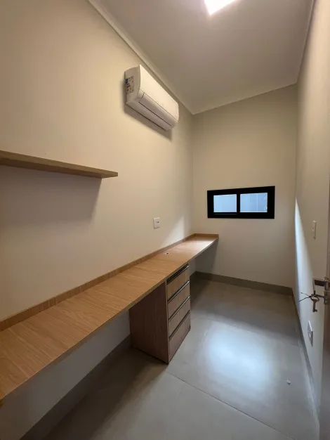 CASA PARA VENDA COM 3 DORMITORIOS  SENDO TODOS SUÍTES